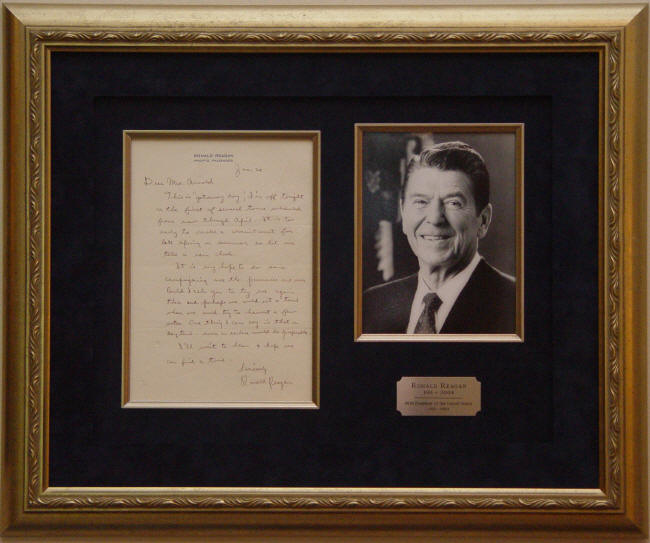 Autograph 503301 President Ronald Reagan autograph letter signed